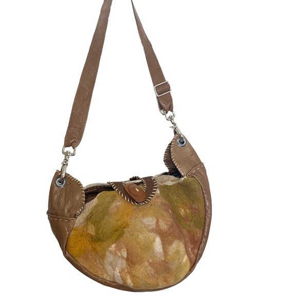 URBAN GYPSY Christina Hankins Artist Boiled Wool Tan Leather Boho Hobo Purse - Picture 13 of 13